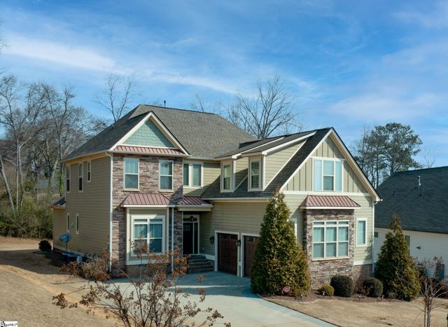 606 W Winding Slope Drive, Piedmont, SC 29673