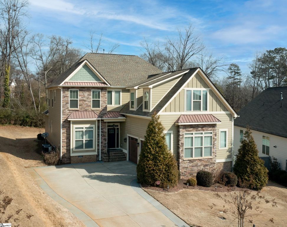 606 W Winding Slope Drive, Piedmont, SC 29673