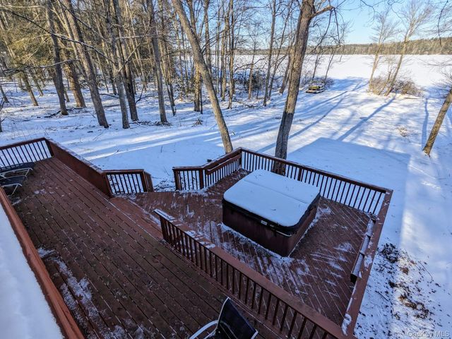 9 Canterbury Court, White Lake, NY 12720