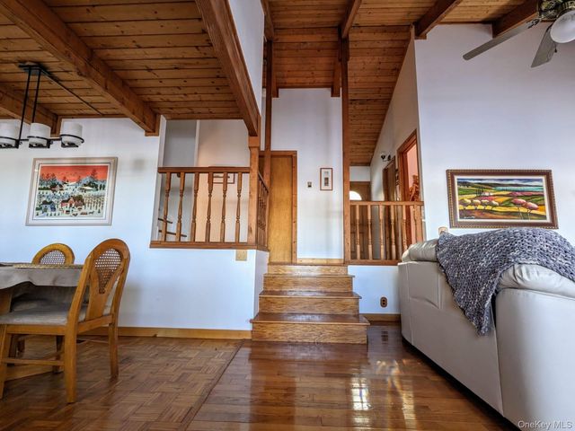 9 Canterbury Court, White Lake, NY 12720