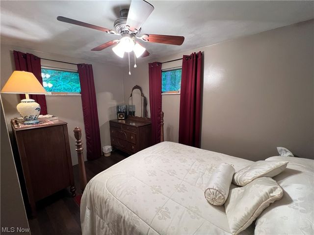 73310 Hazelwood Hills Road, Piedmont, OH 43983