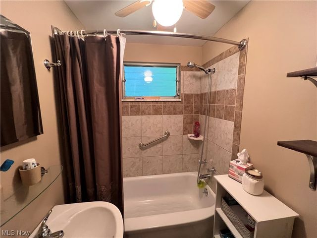 73310 Hazelwood Hills Road, Piedmont, OH 43983