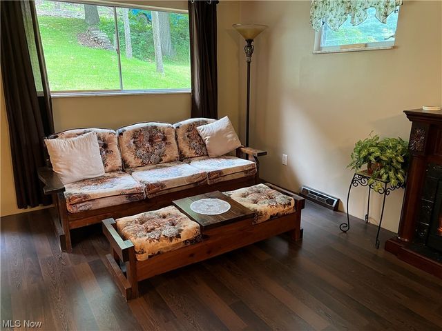 73310 Hazelwood Hills Road, Piedmont, OH 43983