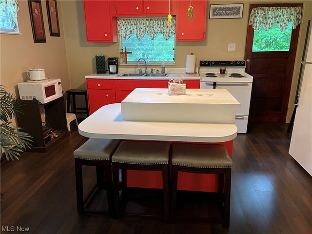 73310 Hazelwood Hills Road, Piedmont, OH 43983