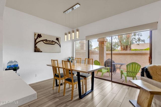 9705 E MOUNTAIN VIEW Road 1040, Scottsdale, AZ 85258