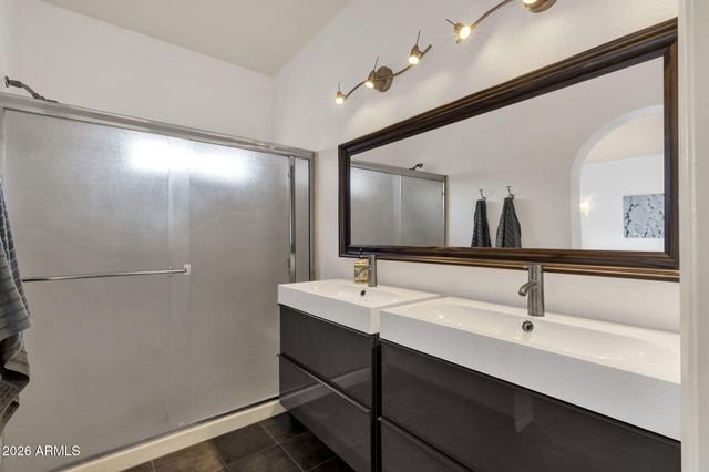 9705 E MOUNTAIN VIEW Road 1040, Scottsdale, AZ 85258