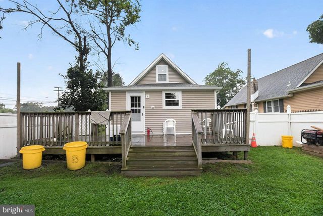 1024 MOUNT HOLLY RD, Edgewater Park, NJ 08010