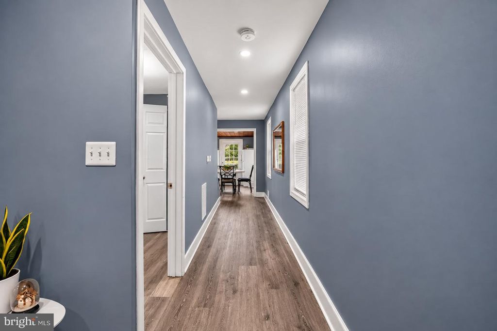1024 MOUNT HOLLY RD, EDGEWATER PARK, NJ 08010 — photo 5