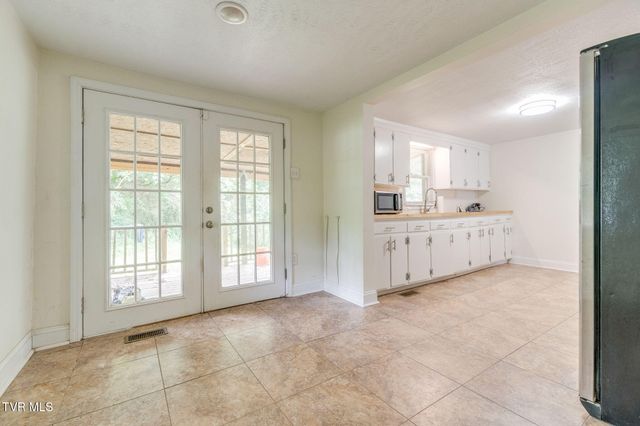 610 Reno Street, Rogersville, TN 37857