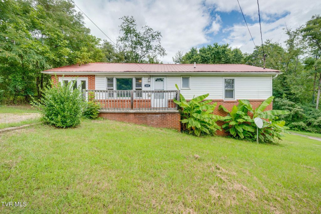 610 Reno Street, Rogersville, TN 37857