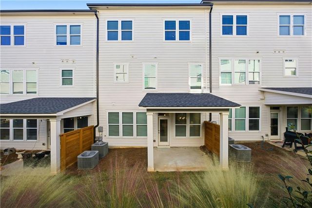 1244 Winterhaven Drive, Cumming, GA 30041