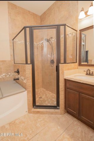 14553 MEADOW LAWN, El Paso, TX 79938