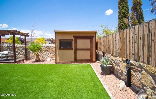 14553 MEADOW LAWN, El Paso, TX 79938