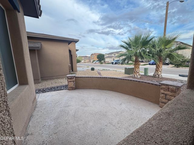 14553 MEADOW LAWN, El Paso, TX 79938