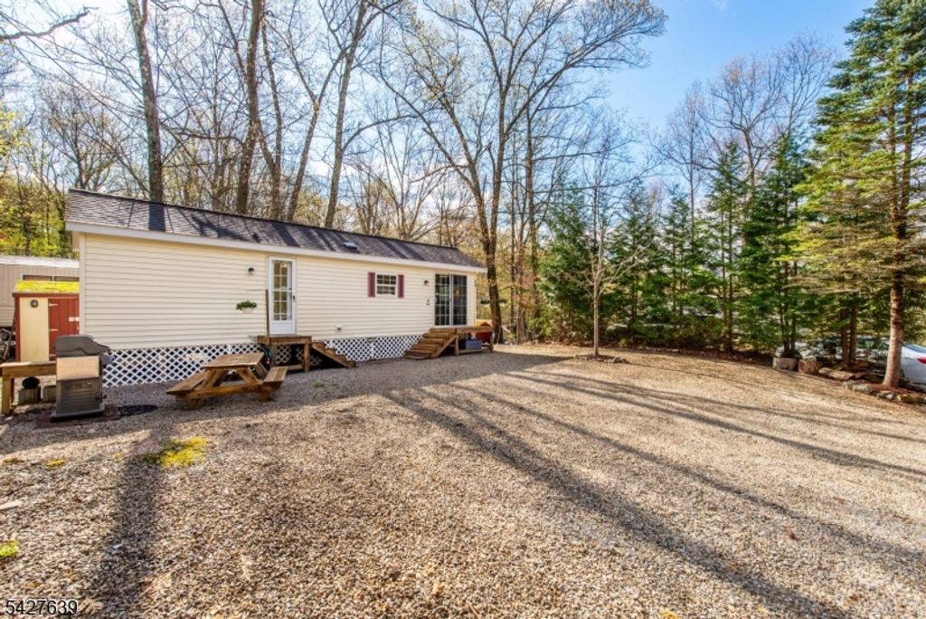 131 Sycamore Village, Vernon Twp., NJ 07461 — photo 4