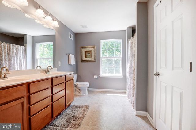 35529 HUDSON ST, Round Hill, VA 20141