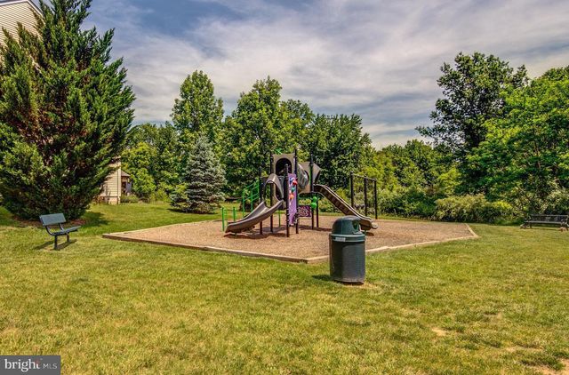 35529 HUDSON ST, Round Hill, VA 20141