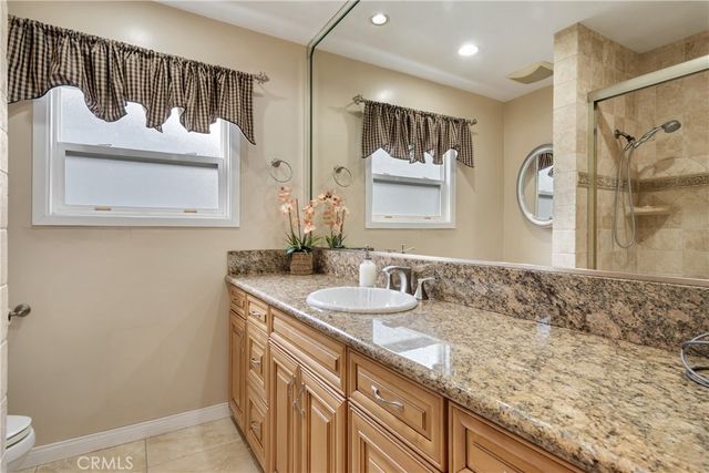 841 E Meda, Glendora, CA 91741