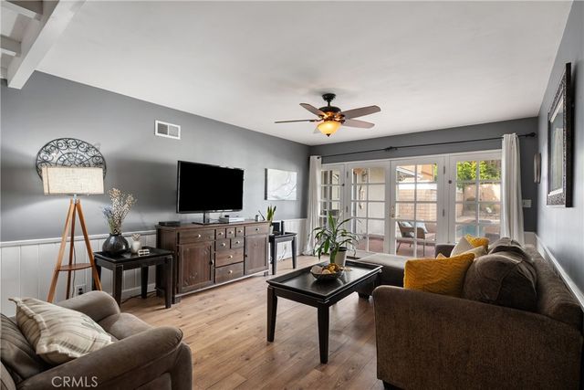 841 E Meda, Glendora, CA 91741