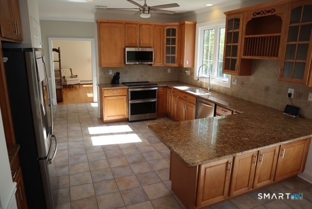 51 Brookfield Road, Seymour, CT 06483