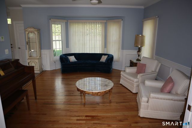 51 Brookfield Road, Seymour, CT 06483