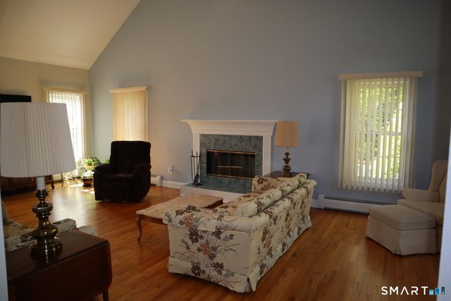 51 Brookfield Road, Seymour, CT 06483