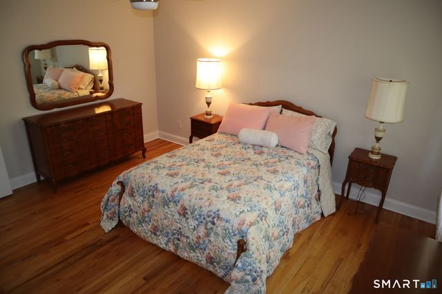 51 Brookfield Road, Seymour, CT 06483