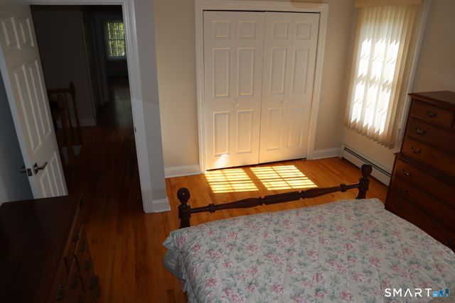 51 Brookfield Road, Seymour, CT 06483