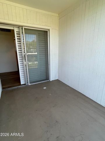 3242 E Camelback Road 204, Phoenix, AZ 85018