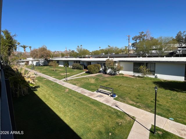 3242 E Camelback Road 204, Phoenix, AZ 85018