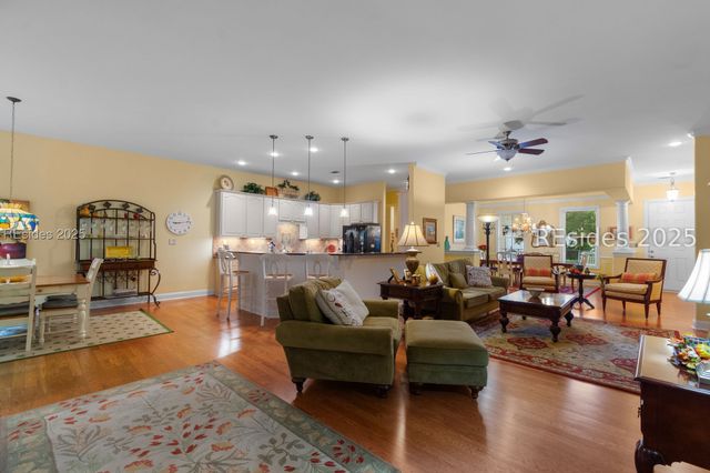 34 Glencairn Ave, Bluffton, SC 29910