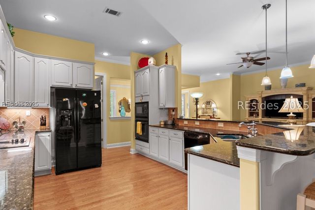 34 Glencairn Ave, Bluffton, SC 29910