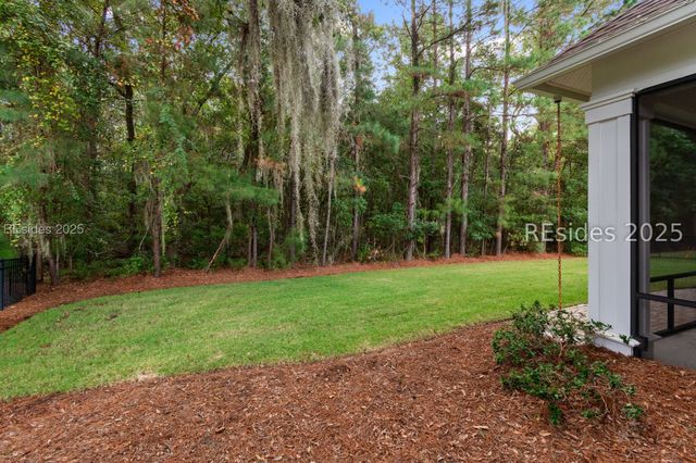 34 Glencairn Ave, Bluffton, SC 29910