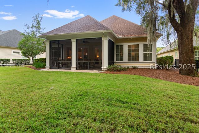 34 Glencairn Ave, Bluffton, SC 29910