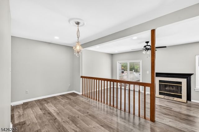 10 Bradovra Ct, Hillsborough Twp., NJ 08844
