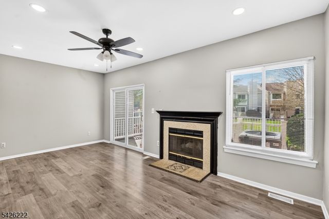 10 Bradovra Ct, Hillsborough Twp., NJ 08844