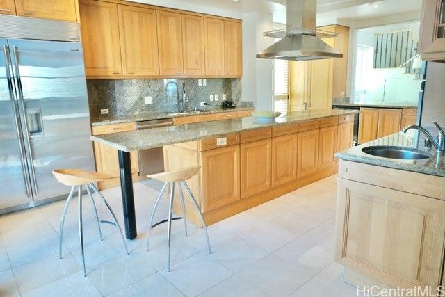 1740 S Beretania Street 1, Honolulu, HI 96826