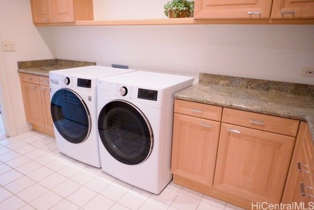 1740 S Beretania Street 1, Honolulu, HI 96826