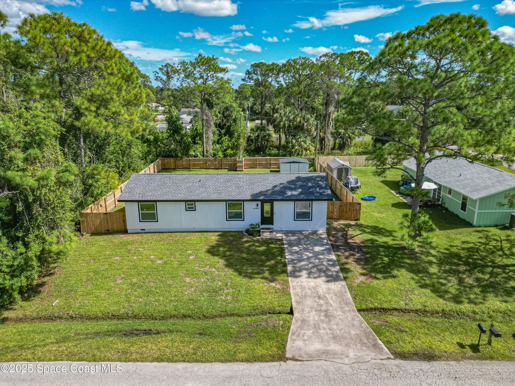 443 Santo Domingo Avenue SW, Palm Bay 32908, Palm Bay, FL 32908