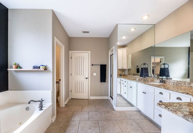 11292 Kendal Court, Farmington, AR 72730