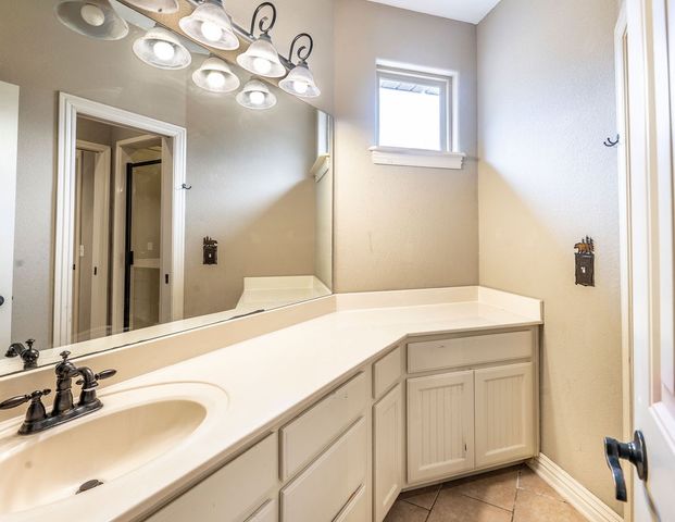 11292 Kendal Court, Farmington, AR 72730