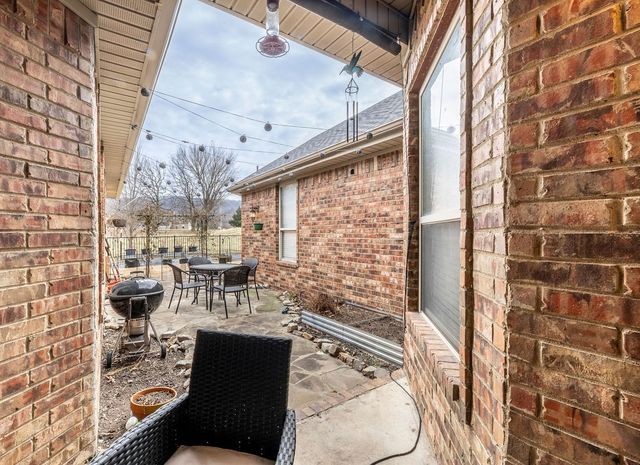 11292 Kendal Court, Farmington, AR 72730