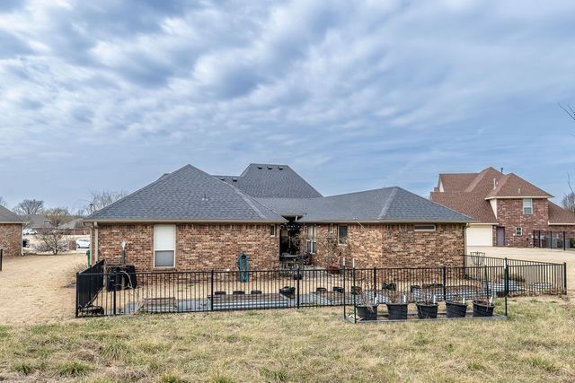 11292 Kendal Court, Farmington, AR 72730