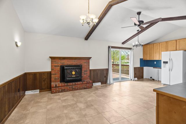 1214 S EL CHAPPARAL AVE, Columbia, MO 65201