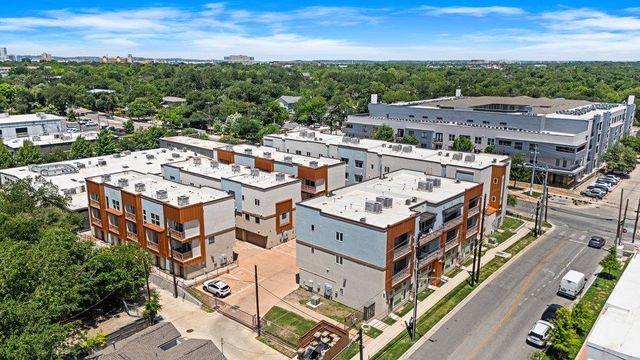 2827 Manor RD 2202, Austin, TX 78722