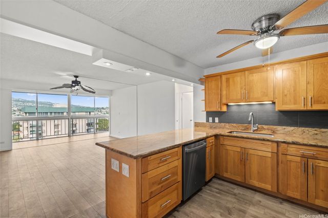 2575 Kuhio Avenue 1504, Honolulu, HI 96815