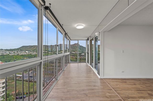 2575 Kuhio Avenue 1504, Honolulu, HI 96815