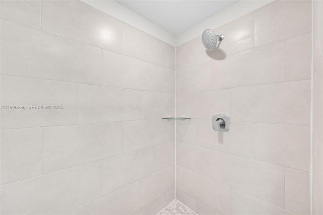 8301 NW 41st St B-102, Doral, FL 33166