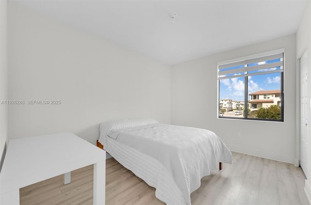 8301 NW 41st St B-102, Doral, FL 33166