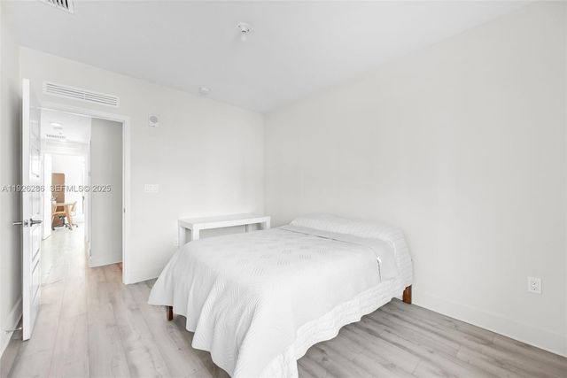 8301 NW 41st St B-102, Doral, FL 33166